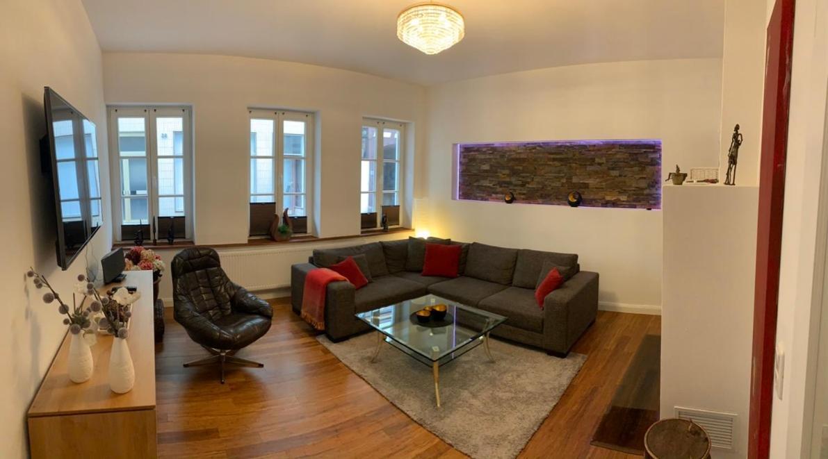 Ferienwohnung Janus Altstadt-Hameln Haus 2 Inklusive Parkplatz - Mit Und Ohne Terrasse Oder Loggia Hamelin Ngoại thất bức ảnh