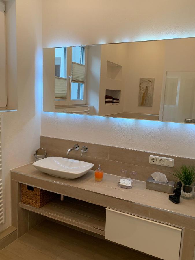 Ferienwohnung Janus Altstadt-Hameln Haus 2 Inklusive Parkplatz - Mit Und Ohne Terrasse Oder Loggia Hamelin Ngoại thất bức ảnh